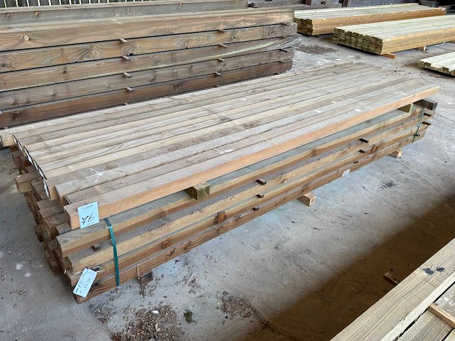 Houten balken 3000x70x70mm (72x) - afbeelding 1 van  4