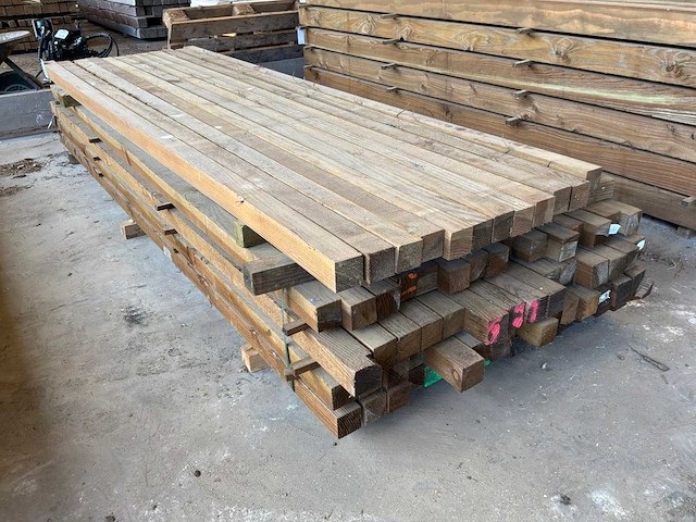 Houten balken 3000x70x70mm (72x) - afbeelding 2 van  4