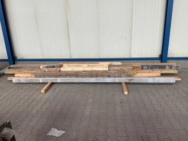 Houten balken (32x) - afbeelding 5 van  7