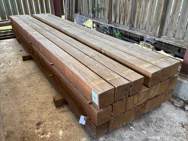 Houten balken 4100x150x150mm (20x) - afbeelding 1 van  4