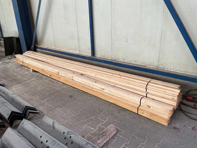 Houten balken (69x) - afbeelding 1 van  7