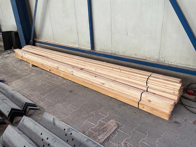 Houten balken (69x) - afbeelding 2 van  7