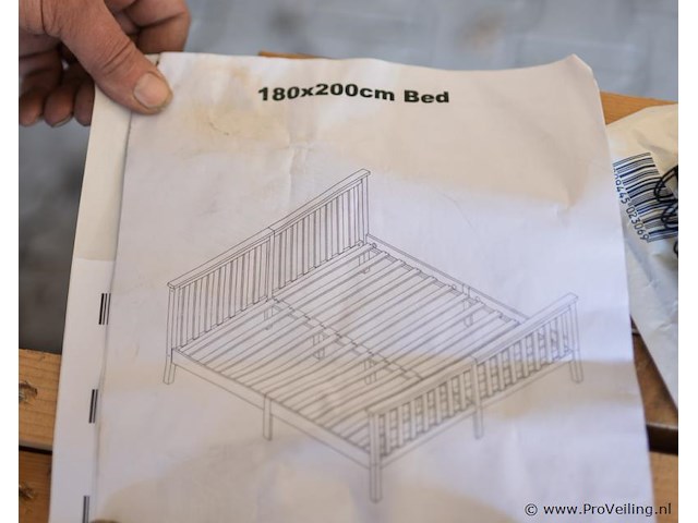 Houten bed - afbeelding 4 van  4