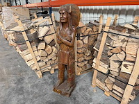 Houten beeld "native american" - afbeelding 10 van  10