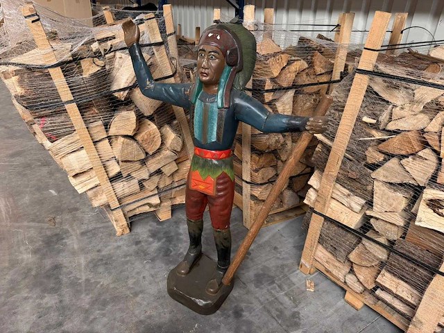 Houten beeld "native american" - afbeelding 7 van  8