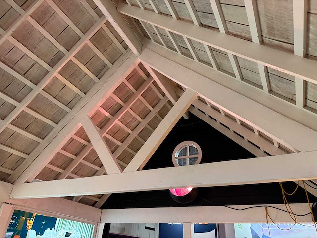 Houten beursstand - afbeelding 22 van  22