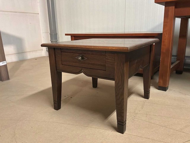 Houten bijzettafel - afbeelding 4 van  7