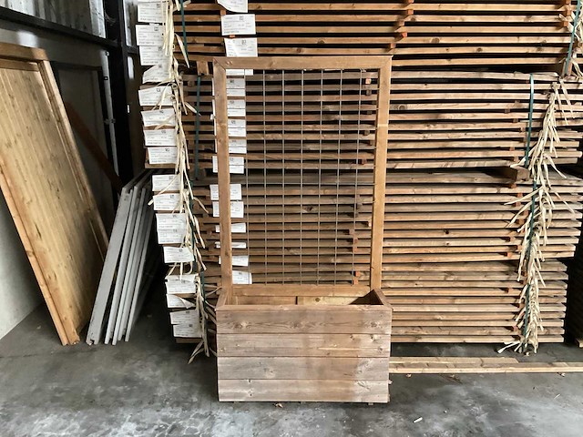 Houten bloembak met klimrek - 100x180 cm - afbeelding 1 van  9