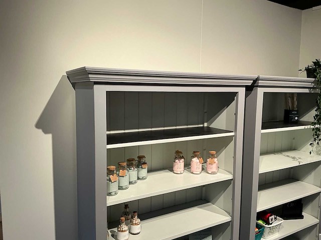 Houten buffetkast - afbeelding 3 van  3