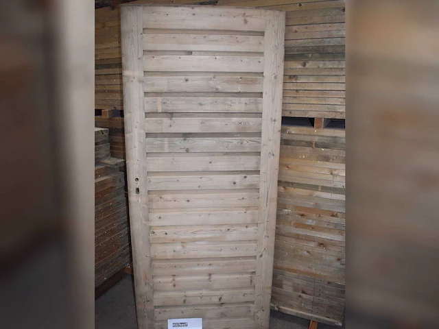 Houten buitendeur 190x82 cm (2x) - afbeelding 1 van  2