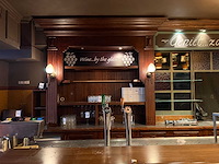 Houten cafe barachterwand - afbeelding 10 van  15