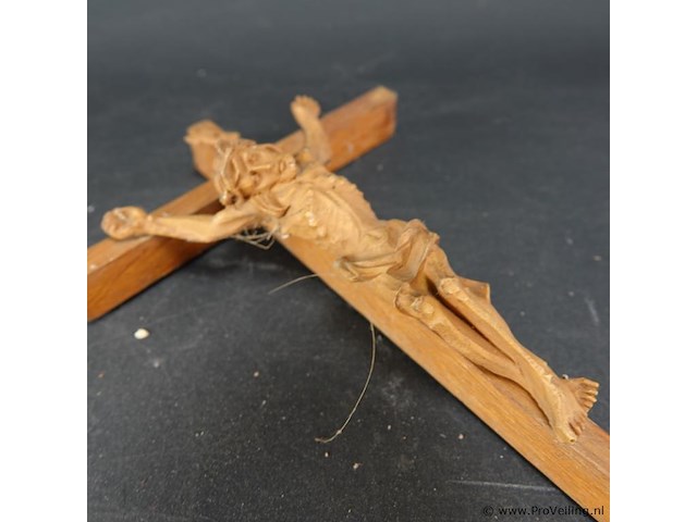 Houten crucifix - afbeelding 4 van  5
