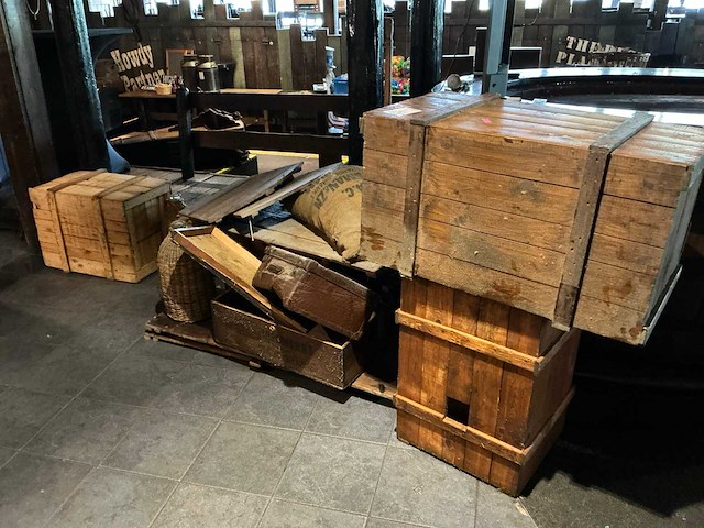 Houten decoratiemateriaal - afbeelding 1 van  4
