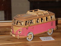 Houten decoratieve camperbus. - afbeelding 2 van  2