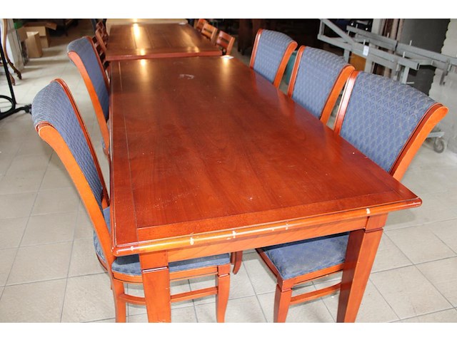 Houten eetkamer tafel met vijf stoelen. afmeting tafel 199 x 90 x 78 cm. - afbeelding 2 van  3