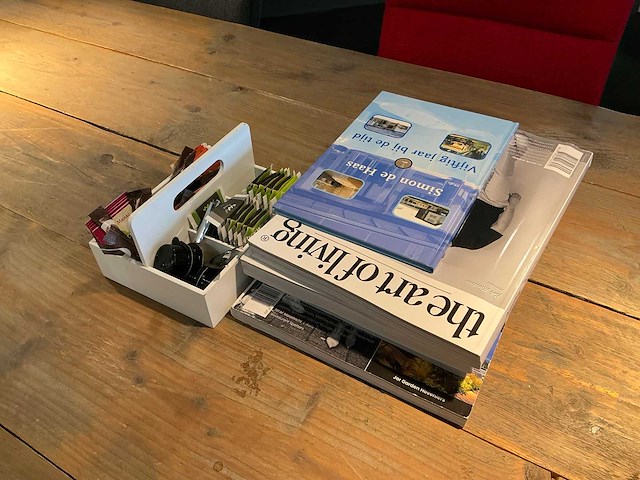 Houten eetkamertafel met 8 stoelen - afbeelding 5 van  5