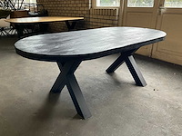 Houten eetkamertafel