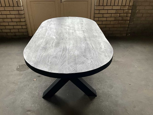 Houten eetkamertafel - afbeelding 6 van  9