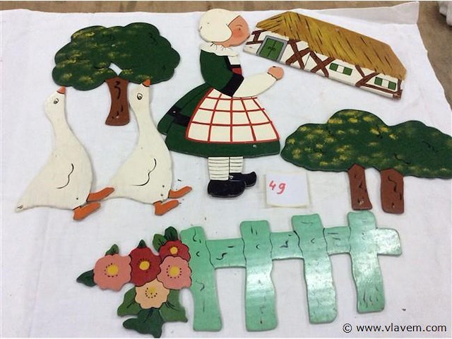 Houten figuren - afbeelding 1 van  2