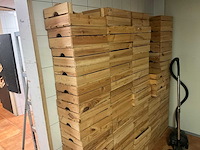 Houten fruitkisten - vintage - overige winkelinventaris (300x) - afbeelding 2 van  3