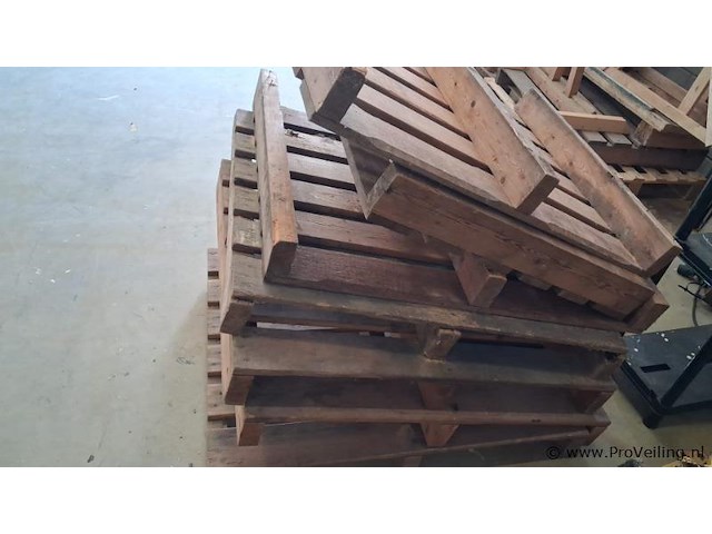 Houten glasbokken & pallets - afbeelding 3 van  4