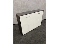 Houten halfhoge 4-deurs kast - afbeelding 9 van  13