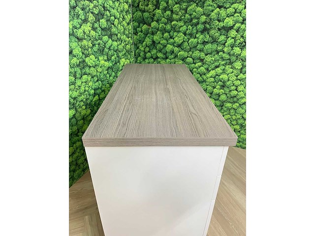 Houten halfhoge kast - afbeelding 8 van  10