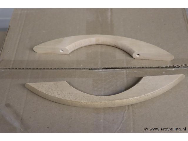 Houten handgrepen t.b.v. uitvaartkist | type kg592be - afbeelding 2 van  3