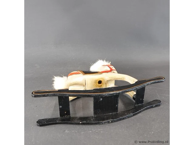 Houten hobbelpaard - afbeelding 5 van  5