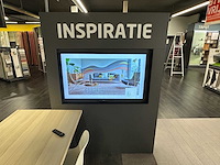 Houten "inspiratie" wand met lg monitor - afbeelding 2 van  3