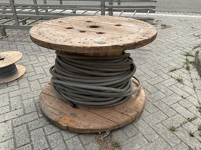 Houten kabelhaspel (3x) - afbeelding 2 van  8