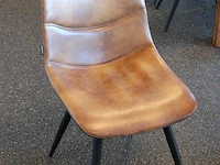 Houten kantinetafel incl. acht eetkamerstoelen mxsofa, afm. tafel 140 x 140 x 79 cm. let op: onderdeel comb... onderdeel van combinatiekavel combinatiekavel van de kavels m470, m471 en m472. - afbeelding 3 van  4