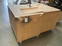 Houten kar (2x)