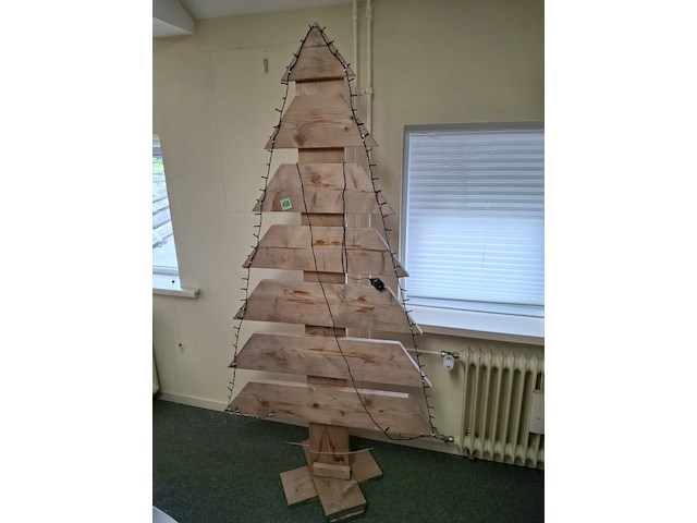 Houten kerstboom inclusief verlichting van steigerhout, 210 cm hoog en 110 cm breed, werkend - afbeelding 2 van  3