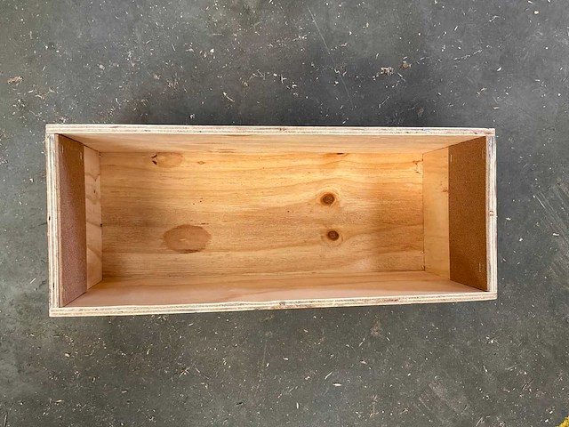 Houten kist (300x) - afbeelding 2 van  2