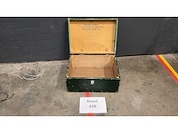 Houten kist met deksel - afbeelding 2 van  2