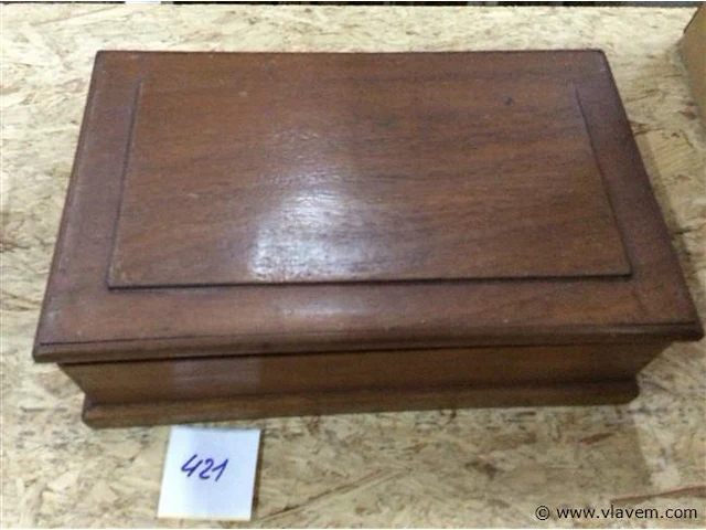 Houten kistje - afbeelding 1 van  2