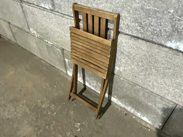 Houten klapstoel (12x) - afbeelding 6 van  6
