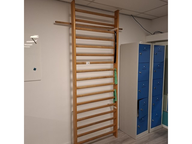 Houten klim/wandrek - afbeelding 2 van  5