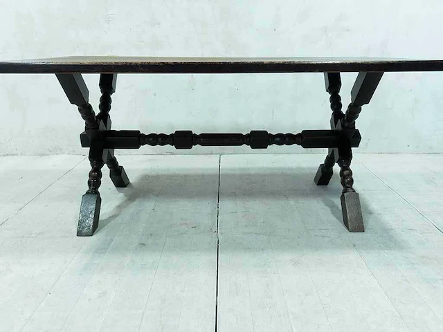 Houten kloostertafel - afbeelding 4 van  5