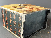 Houten koffer met oosters decor - afbeelding 5 van  5