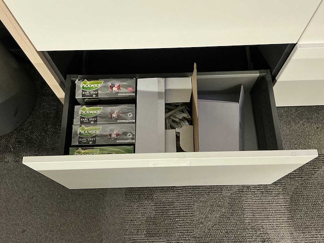 Houten koffiemeubel - afbeelding 7 van  10