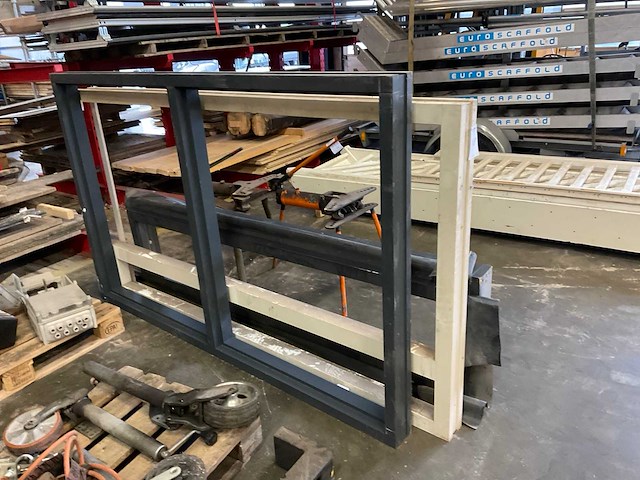 Houten kozijn (3x) - afbeelding 4 van  4