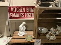 Houten kratten met inhoud (5) - afbeelding 4 van  6