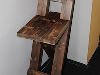 Houten kruk met reclame opdruk 't krut. - afbeelding 2 van  2