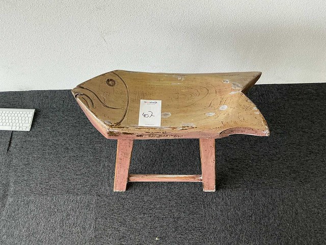 Houten kruk - afbeelding 2 van  2