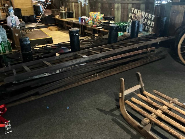 Houten ladder (9x) - afbeelding 2 van  4