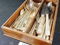 Houten lade met bestek - afbeelding 1 van  4