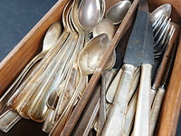 Houten lade met bestek - afbeelding 3 van  4