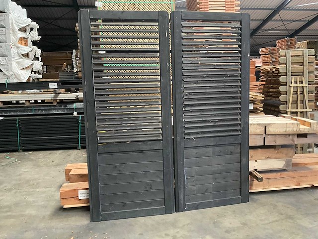 Houten lamellenscherm zwart gespoten - 224x90 cm (2x) - afbeelding 1 van  8